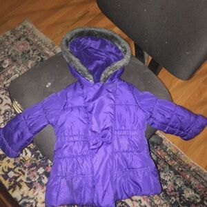 2T Oshkosh puffer coat
